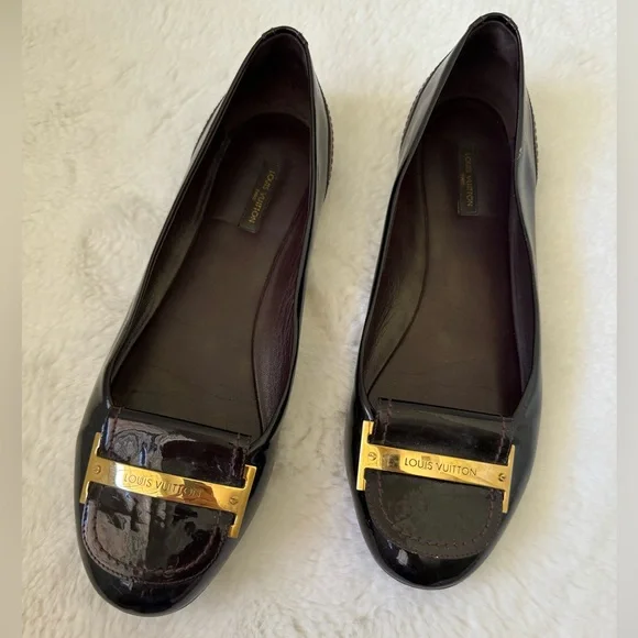Louis Vuitton Burgundy Patent Leather Loafer Flats - Picture 1 of 8